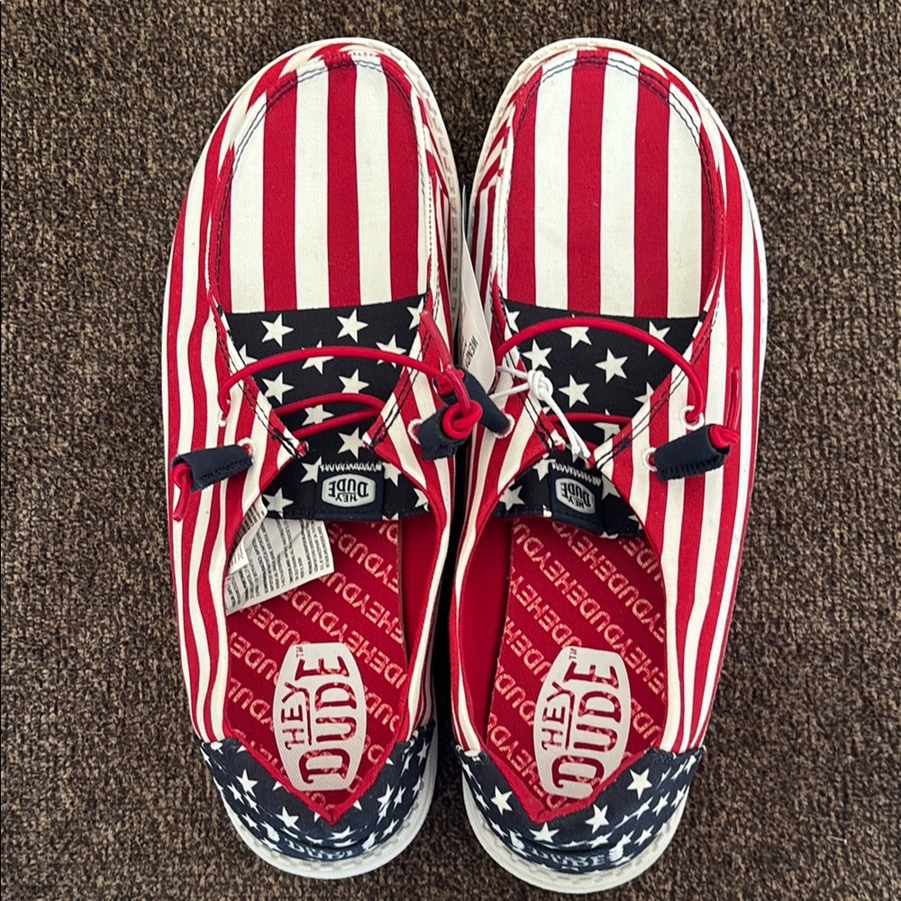 Hey Dude American Flag 🇺🇸 size 11 Wendy